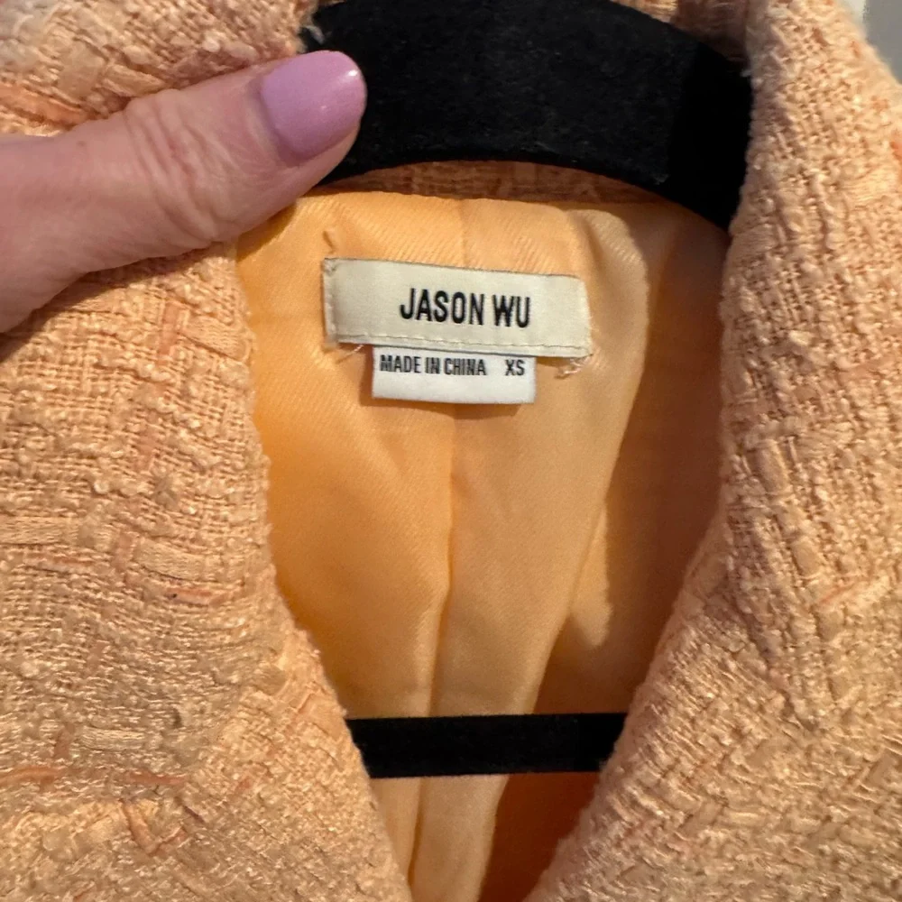 Elegant Women's Blazer in Peach by Jason Wu - Picture 2 of 6